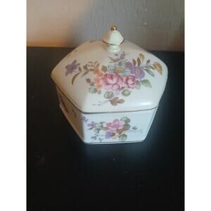 Vintage Lefton Hexagon Porcelain Box With Lid